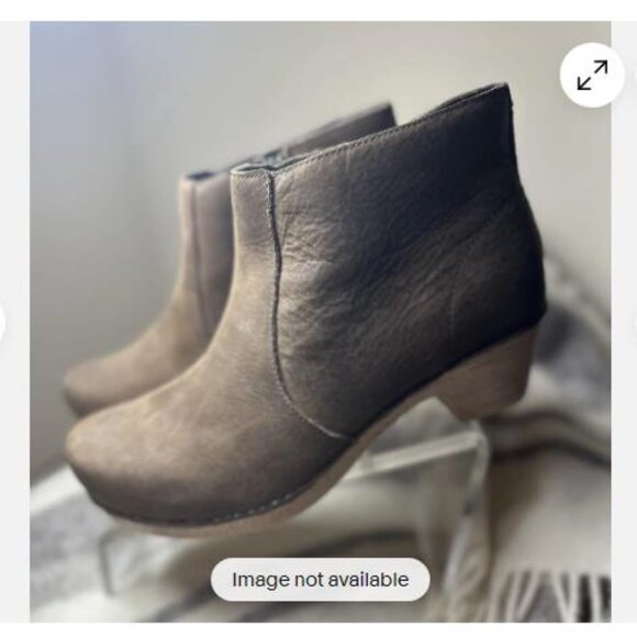 Dansko Maria BrownLeather Zip Up Clog Boots Booties Size 41 10-10.5 Comfy - Picture 4 of 9